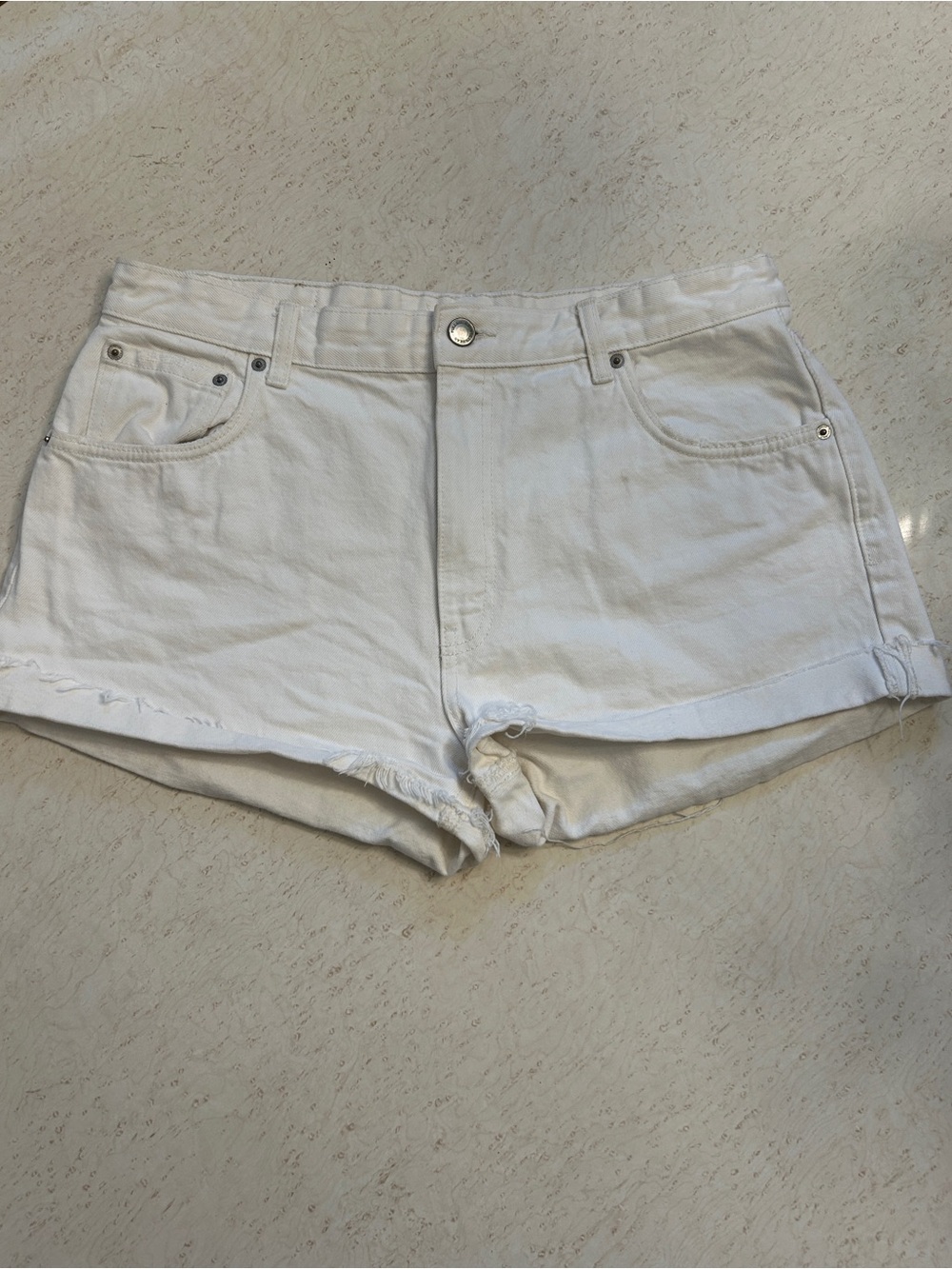 Pull&Bear White Denim Cutoff Shorts
